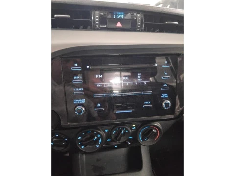 Toyota Hilux Cabina Doble GX