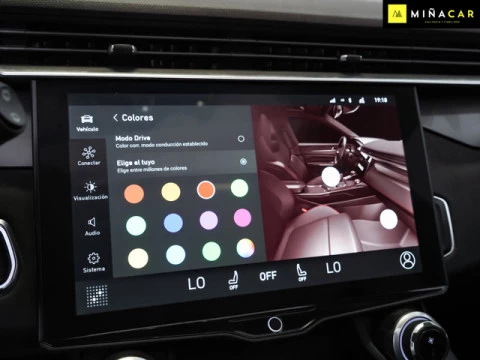 Lynk & Co 01 1.5 PHEV 6.6kW 192 kW (261 CV)