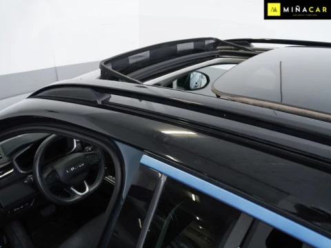 Lynk & Co 01 1.5 PHEV 6.6kW 192 kW (261 CV)