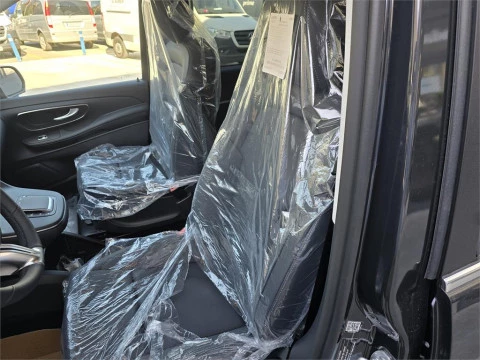 Mercedes-Benz Clase V 220 d Avantgarde Largo