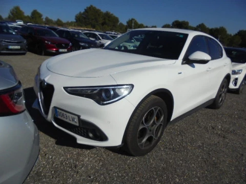 Alfa Romeo Stelvio 2.2 Diésel 140kW (190CV) Sprint+ Q4