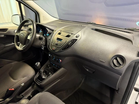 Ford Transit Courier Van 1.5 TDCi 71kW Ambiente