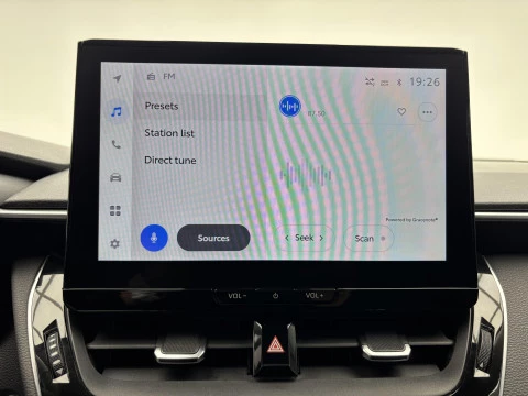 Toyota Corolla Sedán 140H STYLE