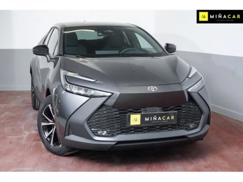 Toyota C-HR 1.8 Advance Hybrid 140