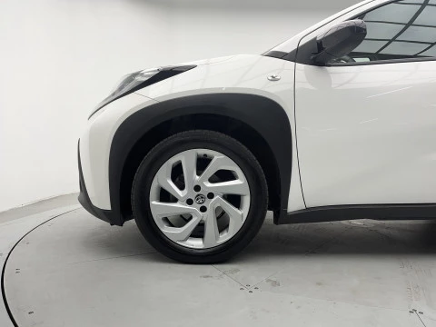Toyota Aygo X Cross 1.0 VVT-I 72CV Play