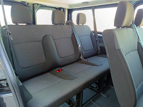 Renault Trafic COMBI 9 AUTHENTIC LARGO ENERGY BLUE DCI 150CV