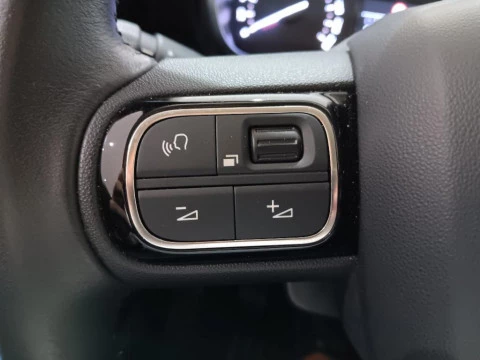 Citroën C3 Aircross 1.2 PURETECH 81KW PLUS 5P Citroën C3 Aircross 1.2 PURETECH 81KW PLUS 5P