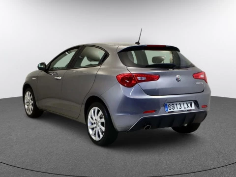 Alfa Romeo GIULIETTA 1.6 JTDM 88KW SPORT 5P