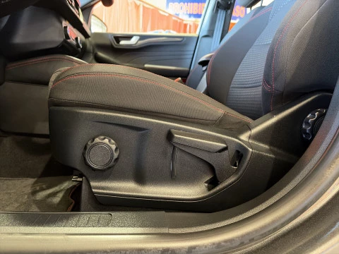 Ford Kuga 2.5 Duratec FHEV ST-Line Auto 140 kW (190 CV)