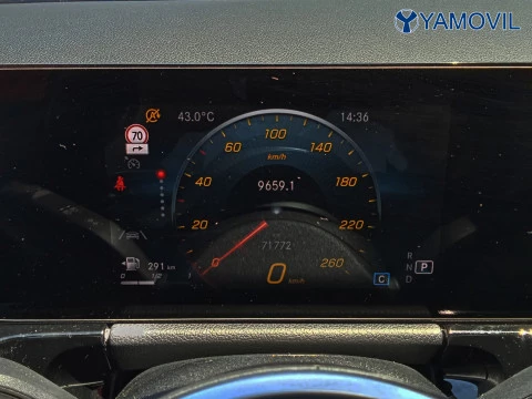 Mercedes-Benz GLA 180 100 kW (136 CV)