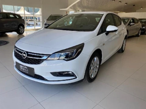 Opel Astra 1.6 CDTi 81kW (110CV) Business + Opel Astra 1.6 CDTi 81kW (110CV) Business +