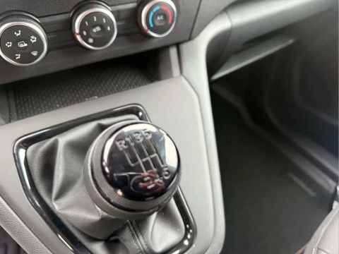 Renault Kangoo Furgón Kangoo Furgon Diesel Kangoo Fg. 1.5 L1 Abrete Sesamo 70kW 2p