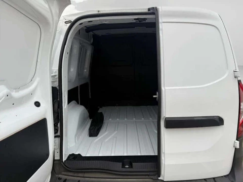 Renault Kangoo Furgón Kangoo Furgon Diesel Kangoo Fg. 1.5 L1 Abrete Sesamo 70kW 2p