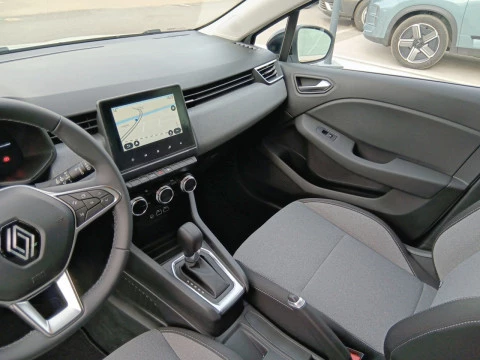 Renault Clio Evolution full hybrid E-Tech 145 (103Kw)