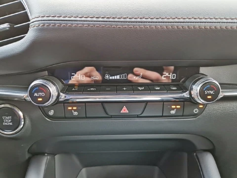 Mazda3 2.0L e-SKY X MHEV 137kW 6AT Excl-line