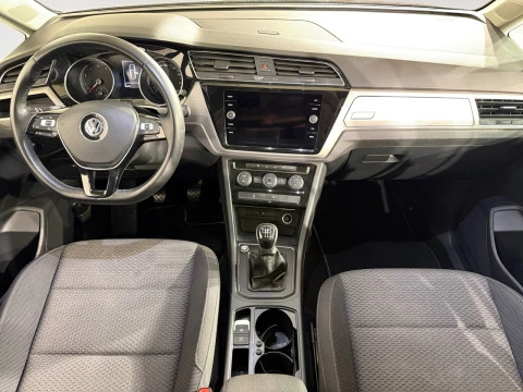 Volkswagen Touran Advance 1.5 TSI 110kW (150CV)