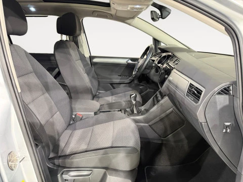 Volkswagen Touran Advance 1.5 TSI 110kW (150CV)