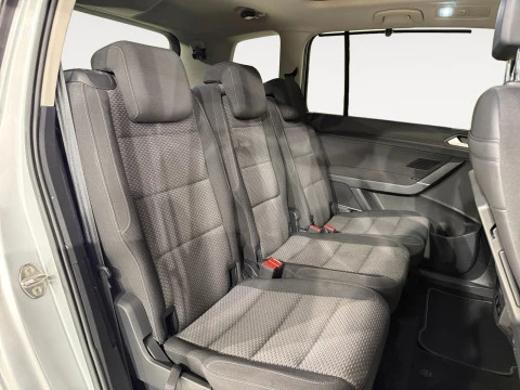 Volkswagen Touran Advance 1.5 TSI 110kW (150CV)
