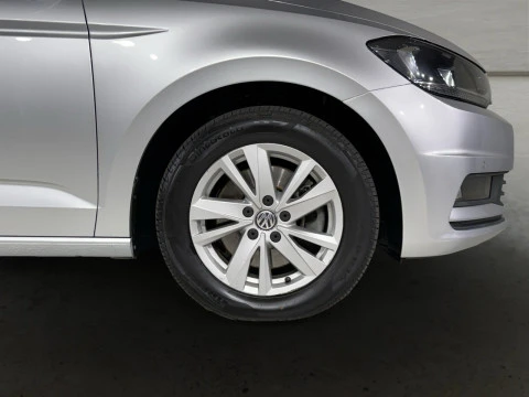 Volkswagen Touran Advance 1.5 TSI 110kW (150CV)