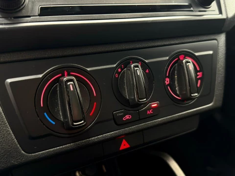 Seat Ibiza 1.4 TDI STYLE DSG