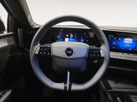 Opel Astra 1.2T XHT Hybrid 107kW Edition eDCT6