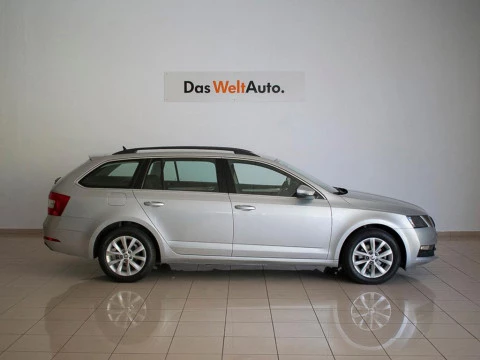 Skoda Octavia fam. 1.6 TDI CR AMBITION COMBI 5P