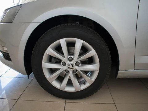 Skoda Octavia fam. 1.6 TDI CR AMBITION COMBI 5P