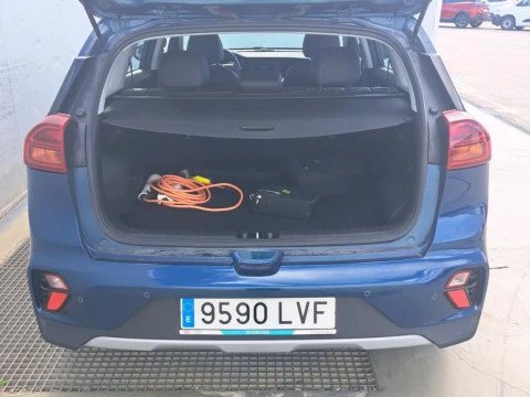 Kia Niro 1.6 GDi PHEV 104kW (141CV) Drive