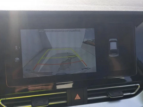 Kia Niro 1.6 GDi PHEV 104kW (141CV) Drive