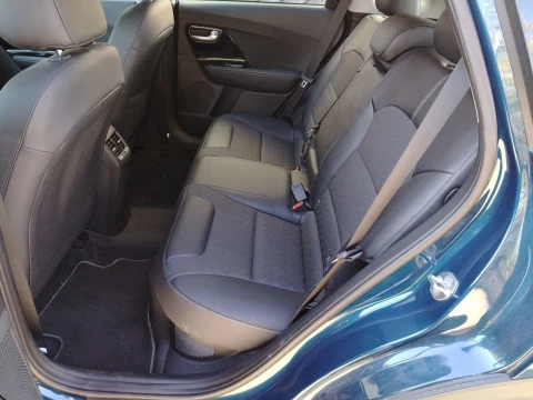 Kia Niro 1.6 GDi PHEV 104kW (141CV) Drive
