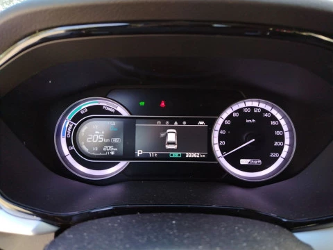 Kia Niro 1.6 GDi PHEV 104kW (141CV) Drive