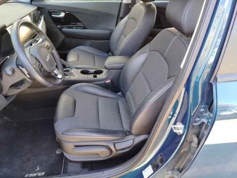 Kia Niro 1.6 GDi PHEV 104kW (141CV) Drive