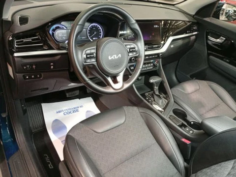Kia Niro 1.6 GDi PHEV 104kW (141CV) Drive
