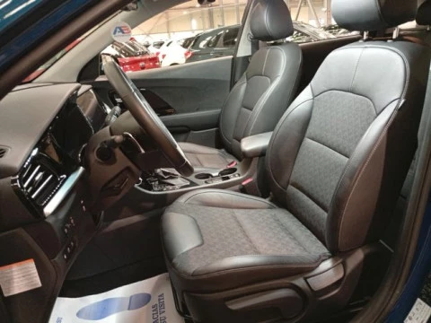 Kia Niro 1.6 GDi PHEV 104kW (141CV) Drive