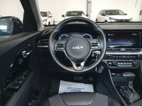 Kia Niro 1.6 GDi PHEV 104kW (141CV) Drive