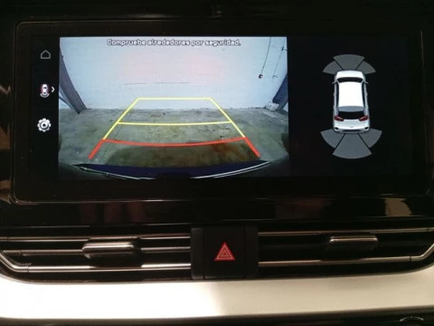 Kia Niro 1.6 GDi PHEV 104kW (141CV) Drive