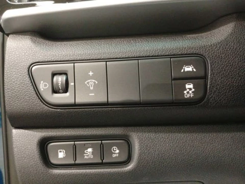 Kia Niro 1.6 GDi PHEV 104kW (141CV) Drive