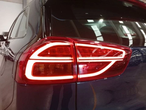 Kia Niro 1.6 GDi PHEV 104kW (141CV) Drive