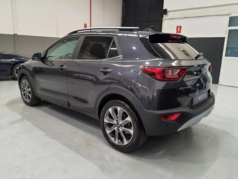 Kia Stonic 1.0 T-GDi 74kW (100CV) Drive