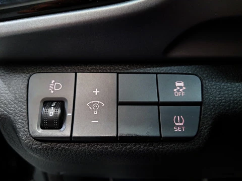 Kia Stonic 1.0 T-GDi 74kW (100CV) Drive