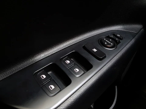 Kia Stonic 1.0 T-GDi 74kW (100CV) Drive