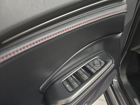 Lexus LBX 1.5 136cv HEV Emotion+