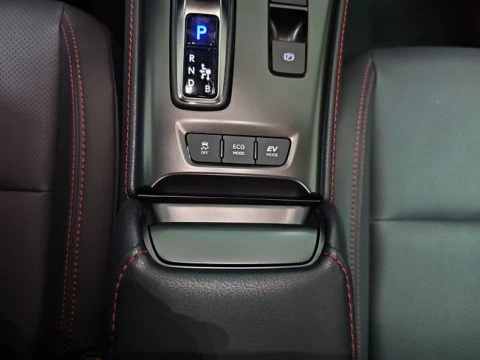 Lexus LBX 1.5 136cv HEV Emotion+