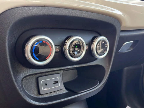 Fiat 500L 1.4 Pop Star 70 kW (95 CV)