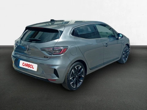 Renault Clio Techno E-Tech full hybrid 145 (103kw)