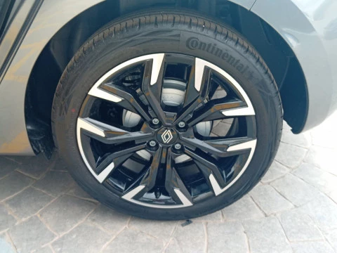 Renault Clio Techno E-Tech full hybrid 145 (103kw)