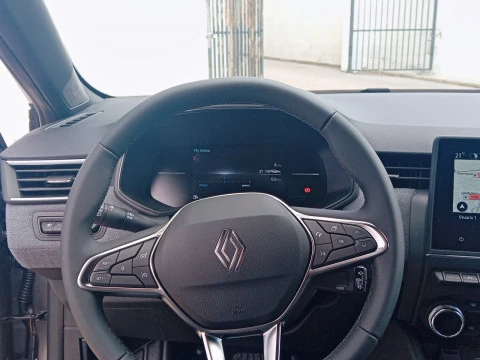 Renault Clio Techno E-Tech full hybrid 145 (103kw)