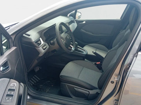 Renault Clio Techno E-Tech full hybrid 145 (103kw)