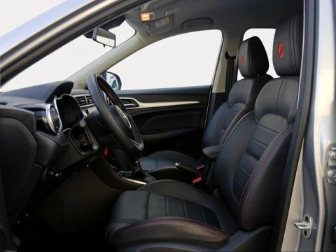 MG ZS 1.5 Luxury 78 kW (106 CV)