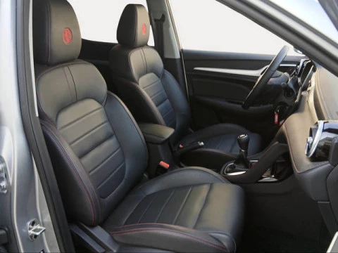 MG ZS 1.5 Luxury 78 kW (106 CV)